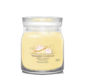 Candela Vanilla Cupcake